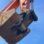 EXCAVADORA HITACHI ZX210K-5B USADA - Imagen 3