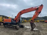 EXCAVADORA HITACHI ZX200-5B USADA - Imagen 2