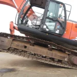 EXCAVADORA HITACHI ZX200-6 USADA - Imagen 3