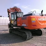 EXCAVADORA HITACHI ZX200-6 USADA