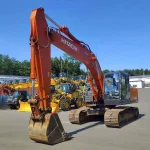 EXCAVADORA HITACHI ZX200-6 USADA