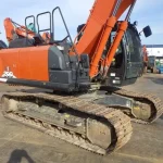 EXCAVADORA HITACHI ZX200-6 USADA - Imagen 5