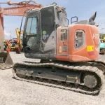 EXCAVADORA HITACHI ZX135US-6 USADA - Imagen 3