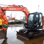 EXCAVADORA HITACHI ZX75US-5B USADA