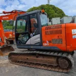 EXCAVADORA HITACHI ZX120-5B USADA - Imagen 2