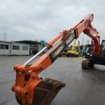 EXCAVADORA HITACHI ZX135US-5B USADA - Imagen 2
