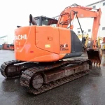 EXCAVADORA HITACHI ZX135US-5B USADA